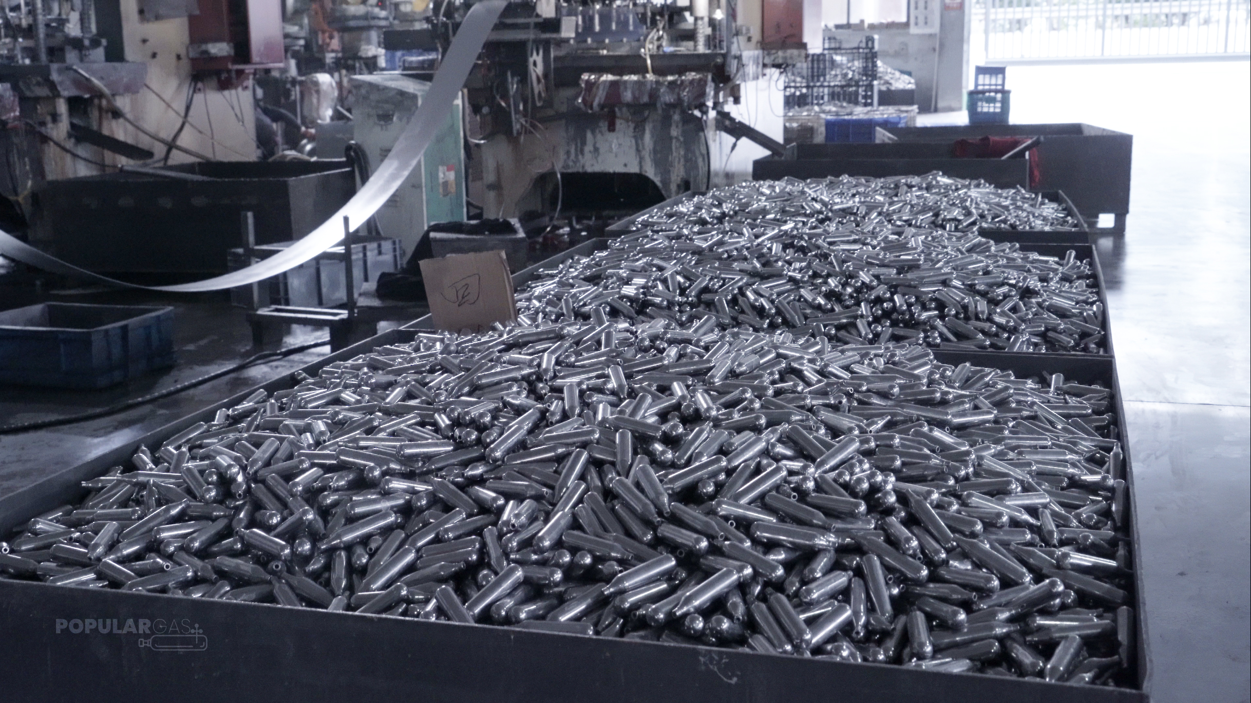 c02 cylinder in the factory | PopularGas