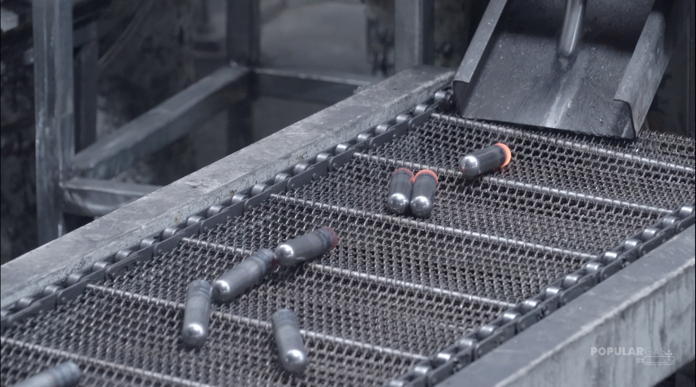 Populargas CO2 cylinder manufacturing line at Nanjing factory