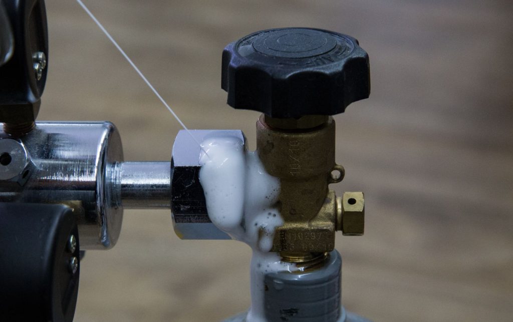 CO2 Cartridge Leakage Happens During Manufacturing _Populargas